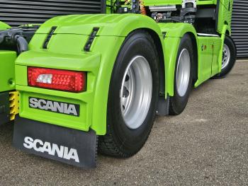 S770 6x4 / FULL AIR / RETARDER